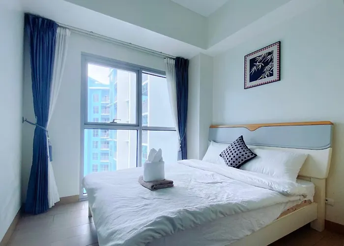 120sqm 3bedrooms Luxurious Facing Bay Sunset Nearby Okada Moa Solaire Ayala Malls *